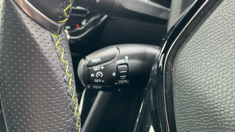 Peugeot 2008 100kW GT 50kWh 5dr Auto Electric Estate